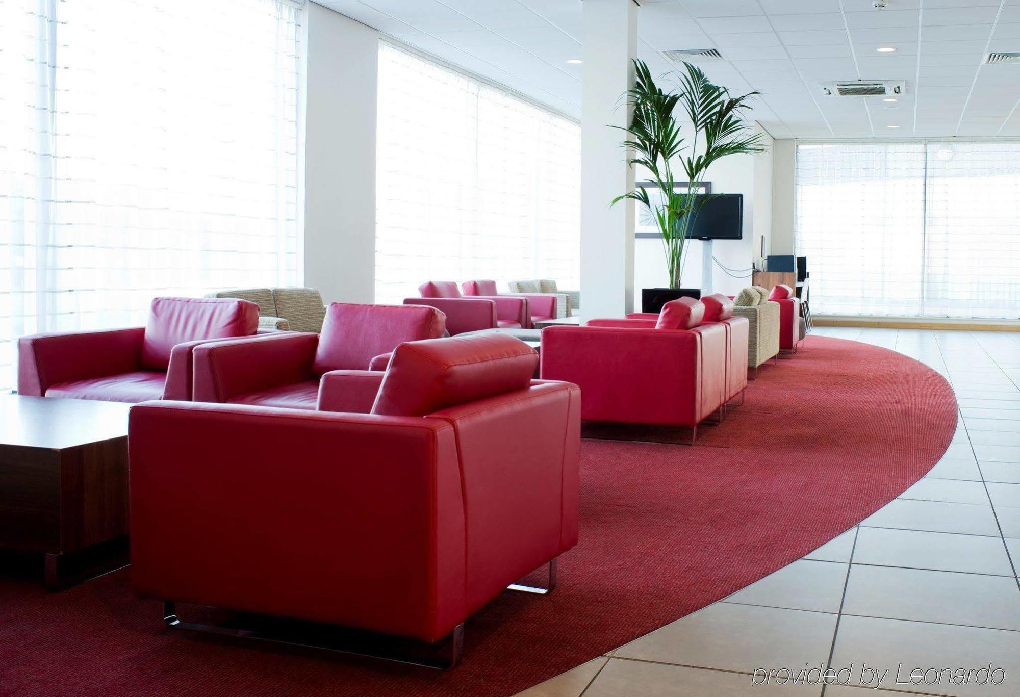 Holiday Inn Express Rotherham - North By Ihg Bagian luar foto